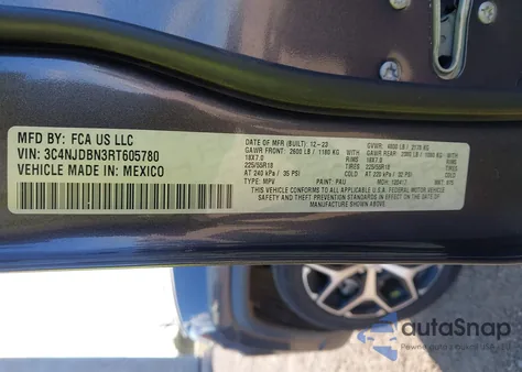 2024 Jeep Compass Latitude 4X4 from USA, damaged, VIN 3C4NJDBN3RT605780